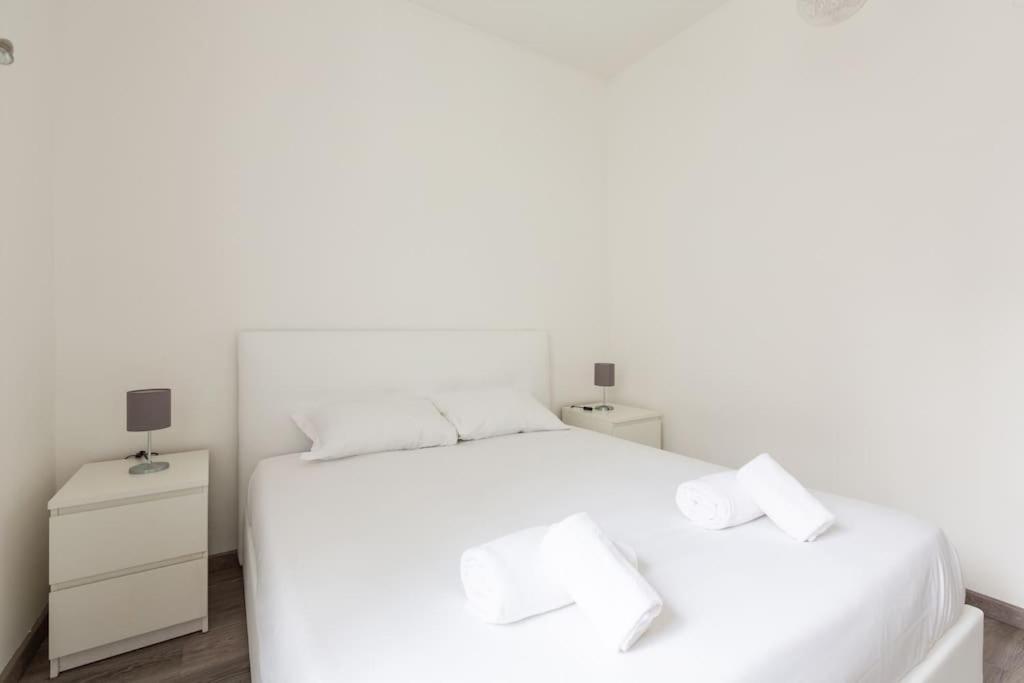 Large Close To Metro Apartment *