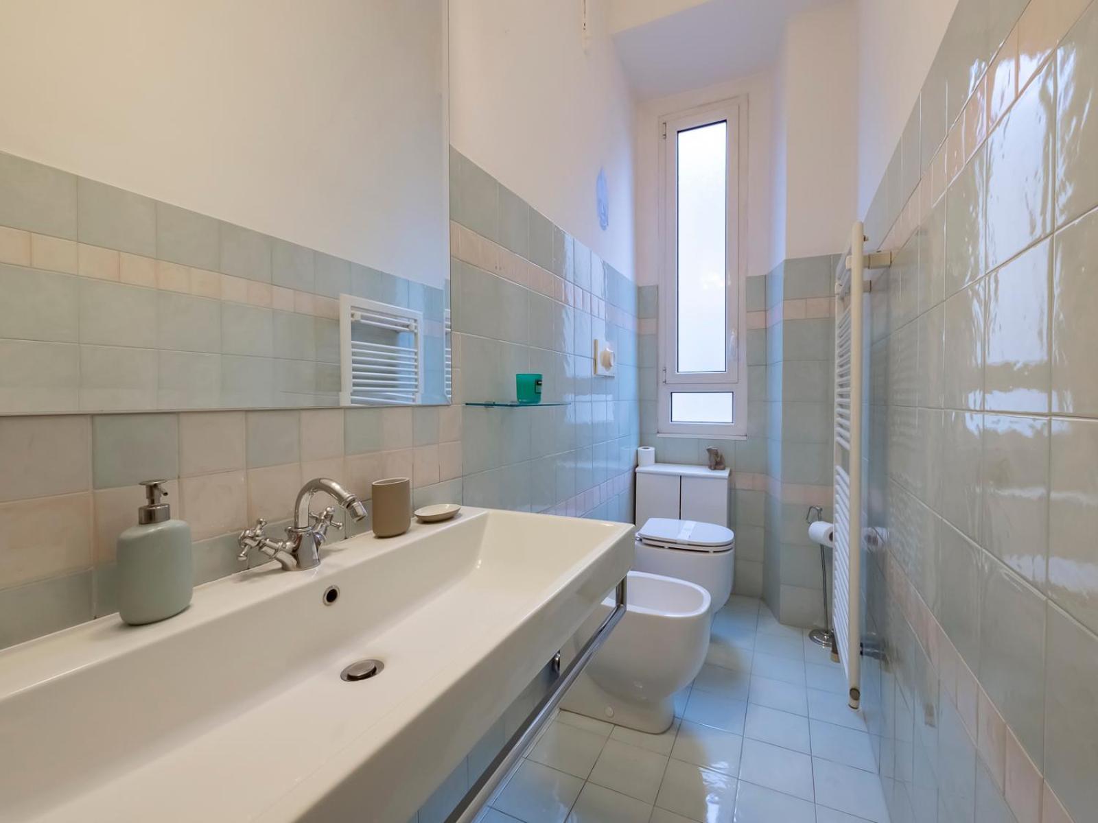 Xenia - Elegant Two-room In Porta Venezia Milão