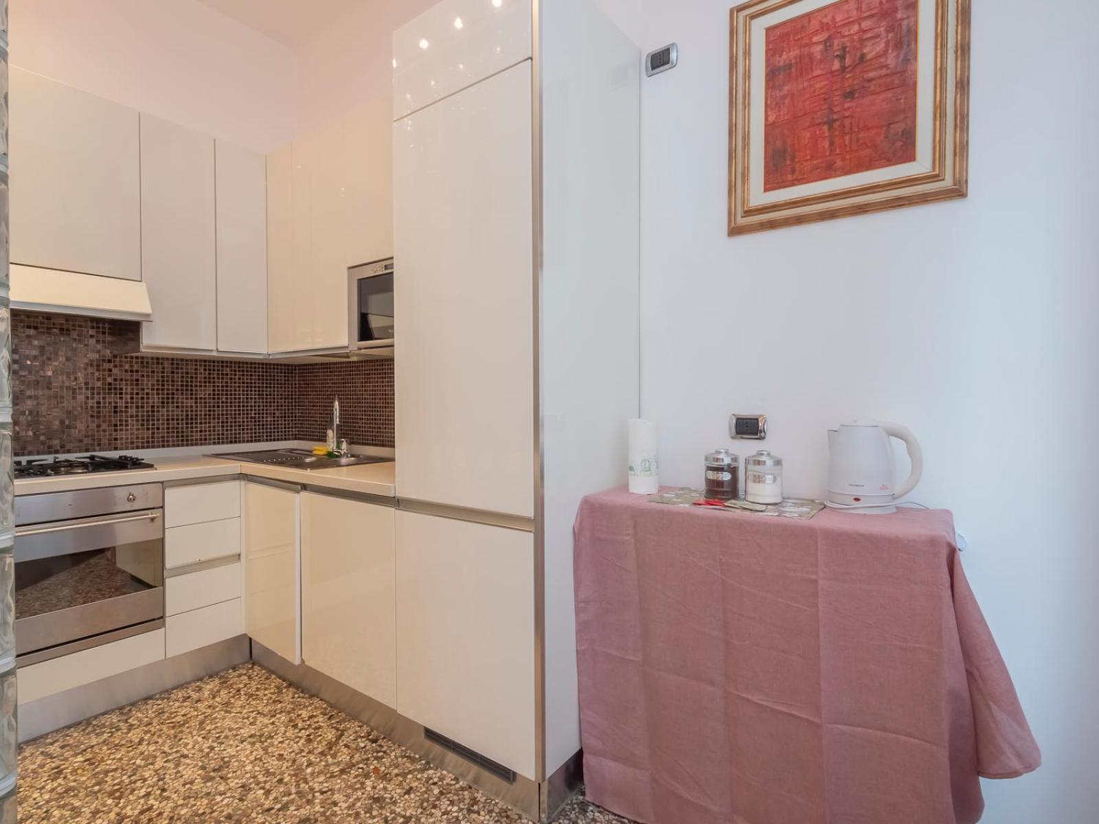 Xenia - Elegant Two-room In Porta Venezia * Milão