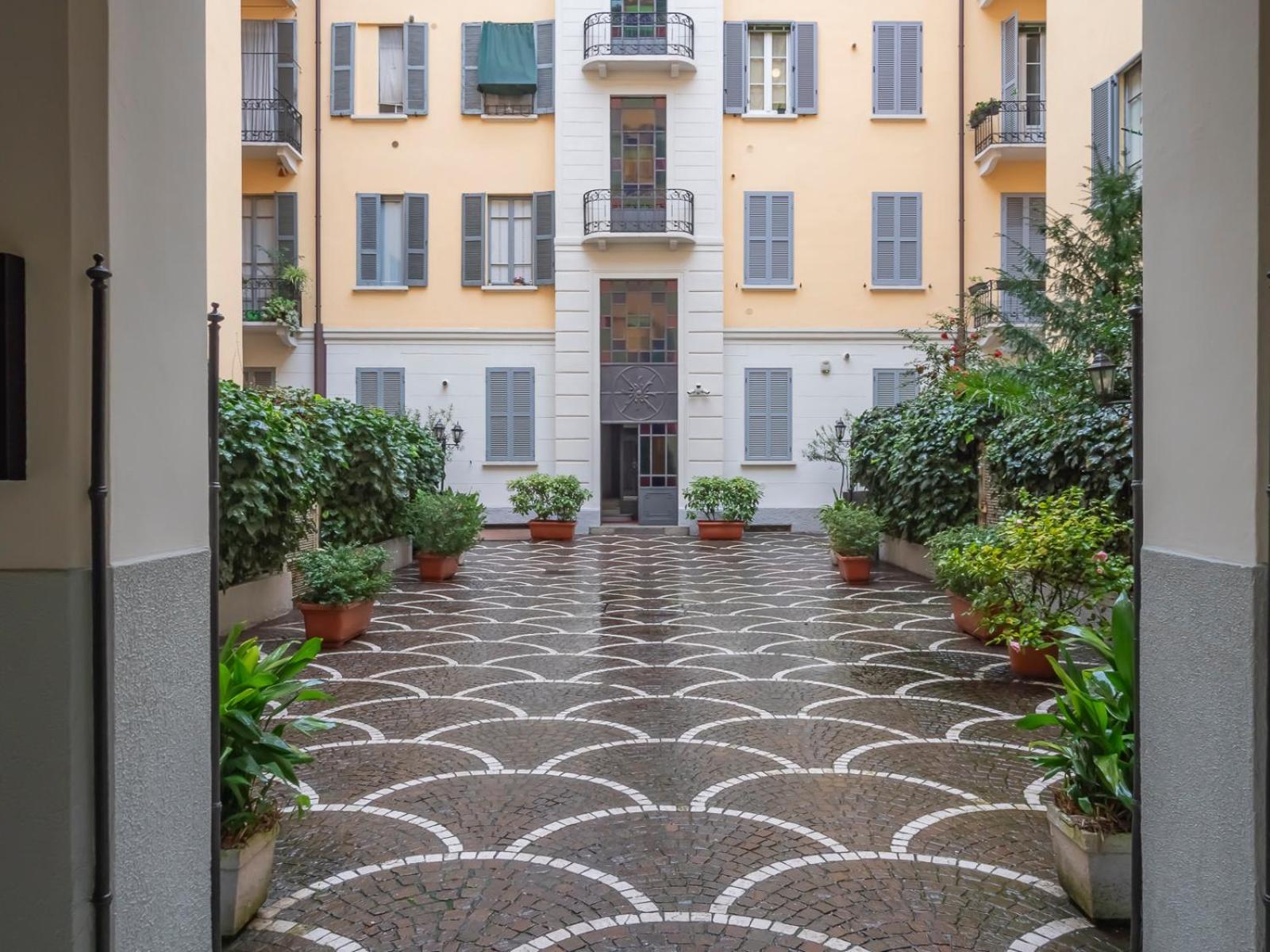 Apartamento Xenia - Elegant Two-room In Porta Venezia *