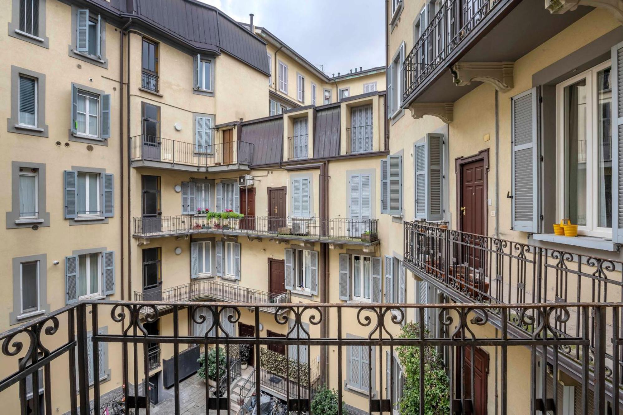 Apartment Luvi - Pollaiuolo Milan