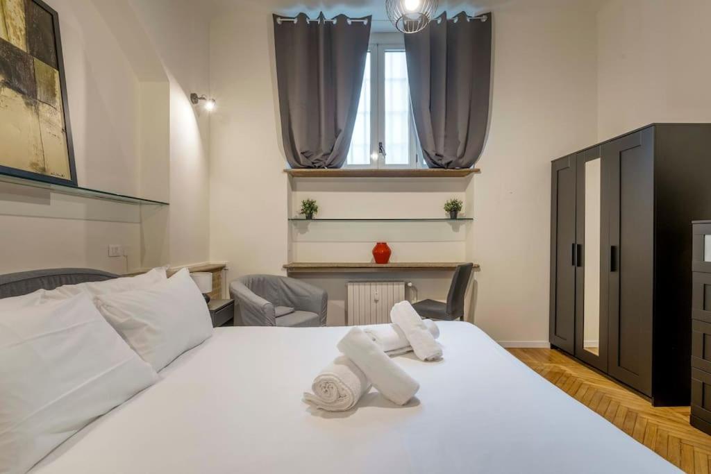 Comfortable 3 Bedrooms Few Steps From Duomo Milan