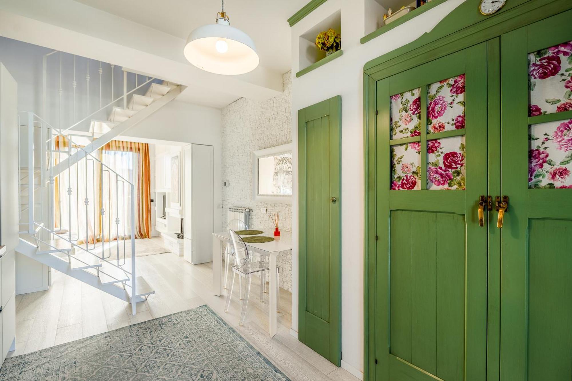 Bright Loft - Free Private Parking Apartamento