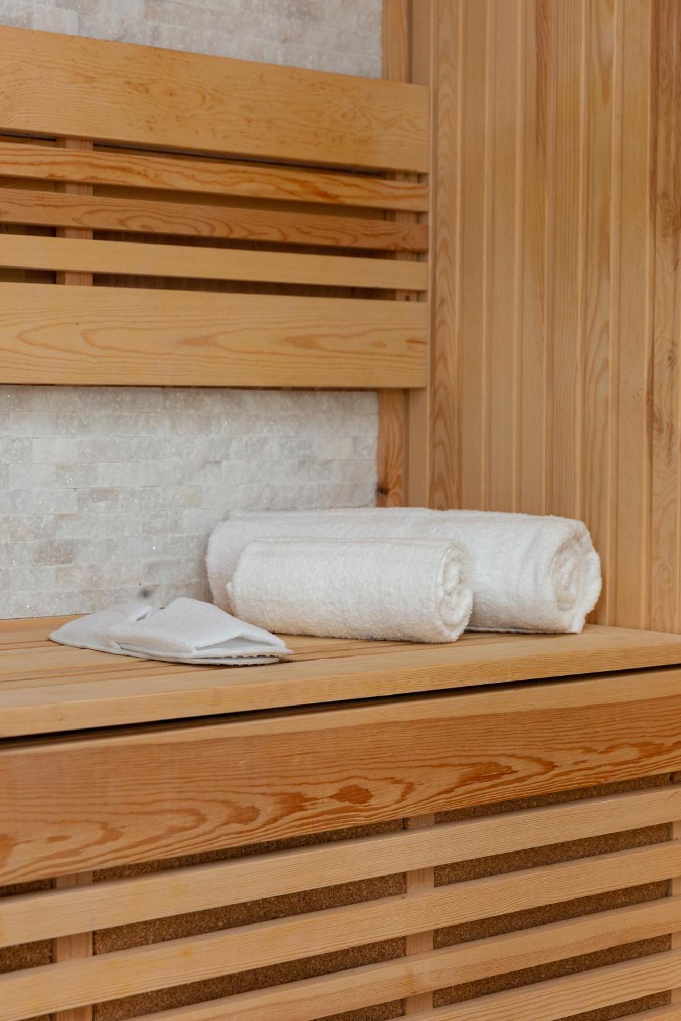 Free Parking - 5 Star - Sauna Luxury Apartment Milan