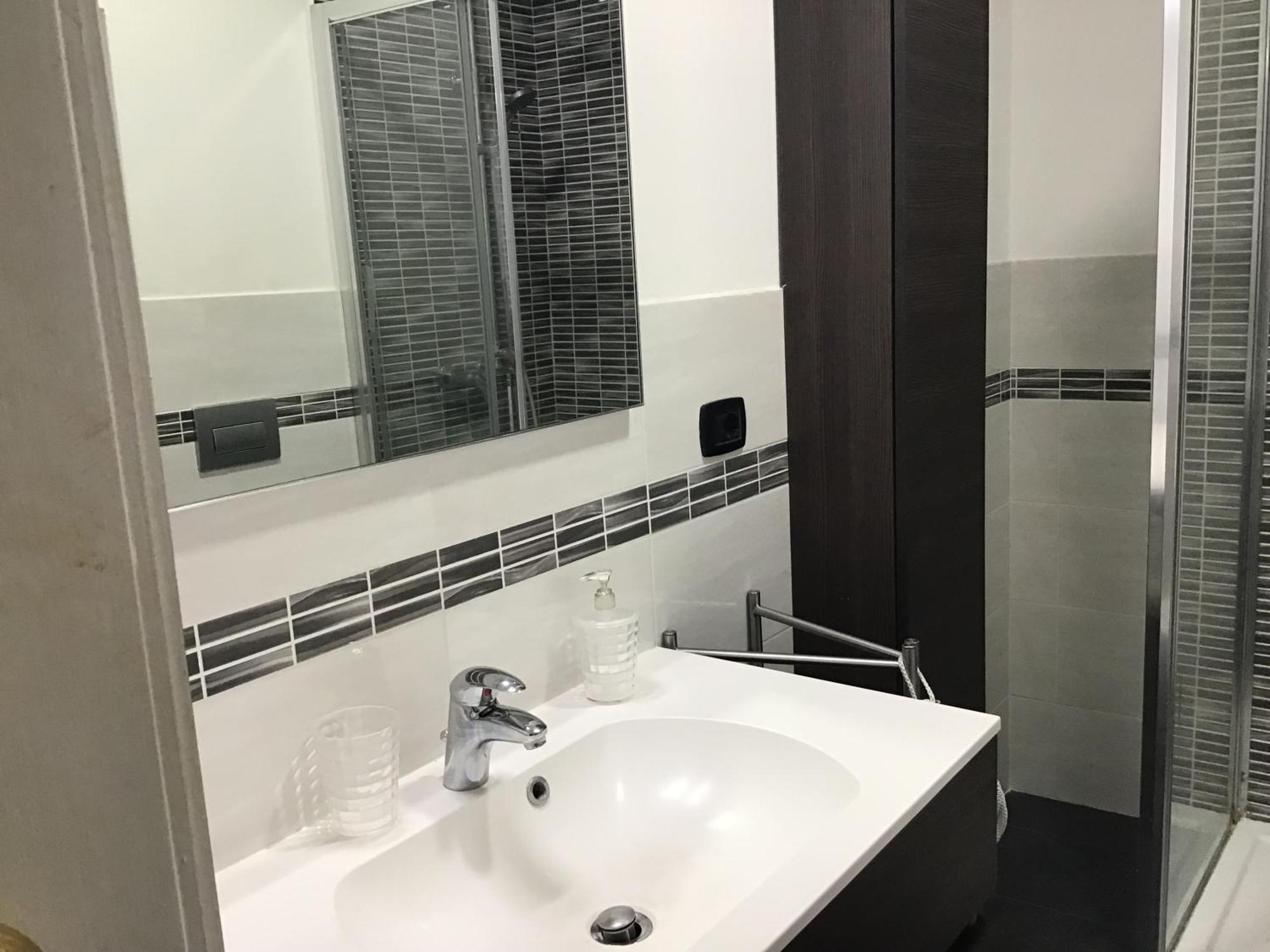 Apartment Silent Flat Between Duomo And Navigli Milan