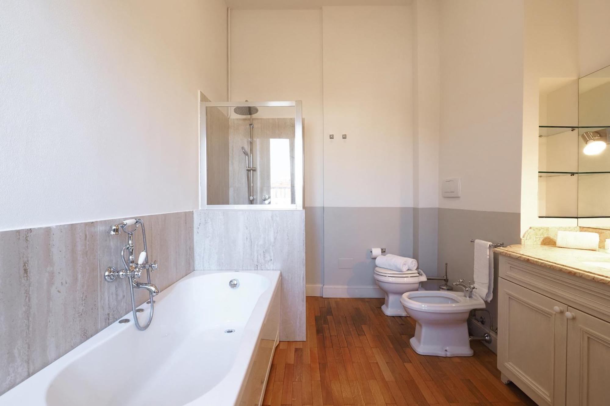 Contempora Serviced - Quadrilocale Pta Vercellina Appartamento *