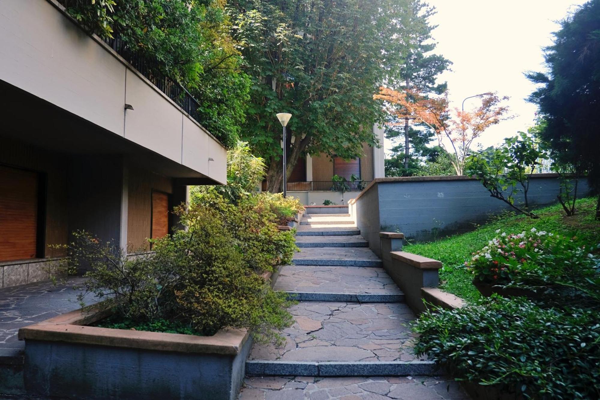 Bwr - Elegant Loft With Terrace, San Siro Appartamento *