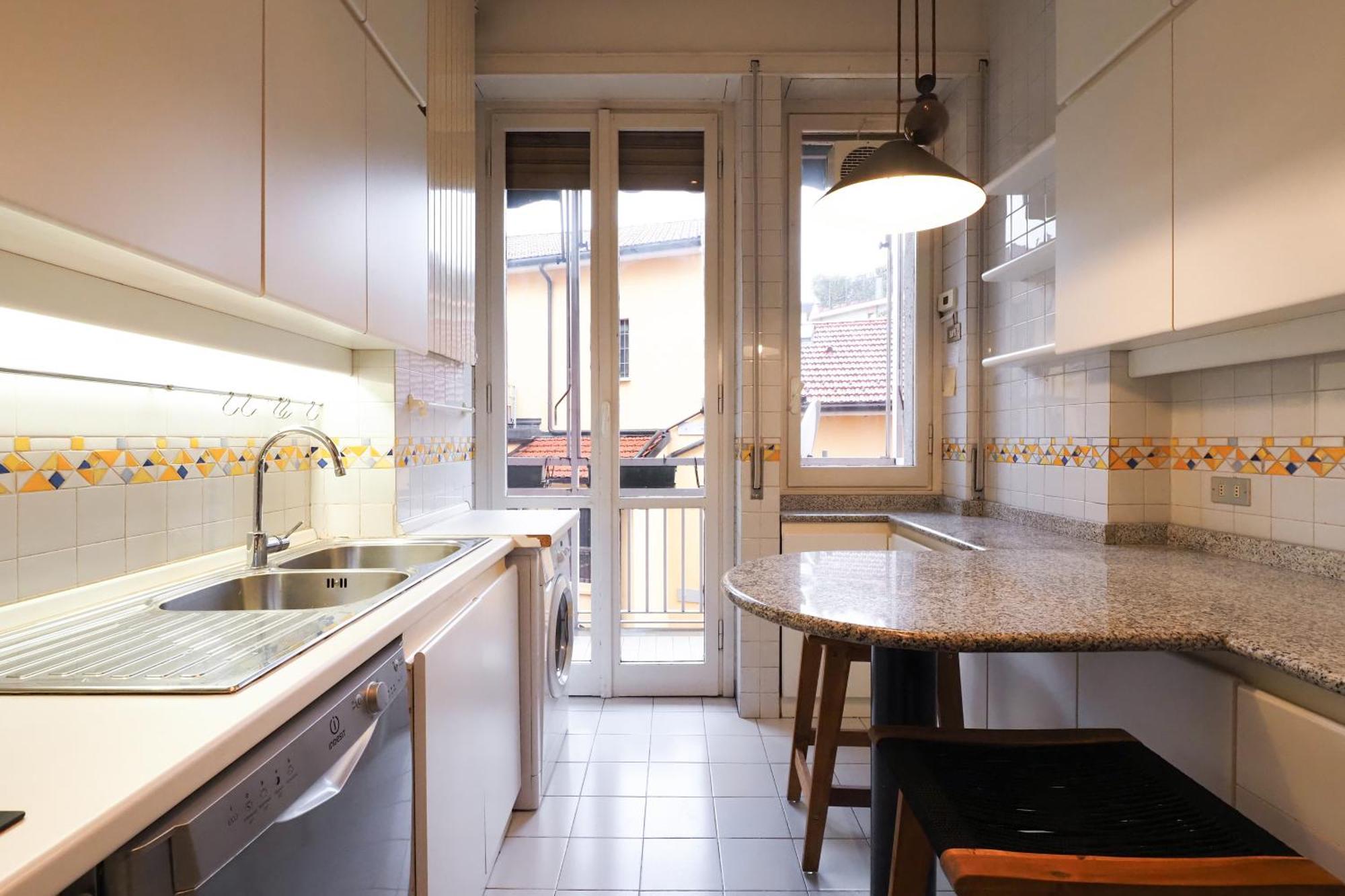 Apartment Homnest I S.ambrogio Elegant Milan