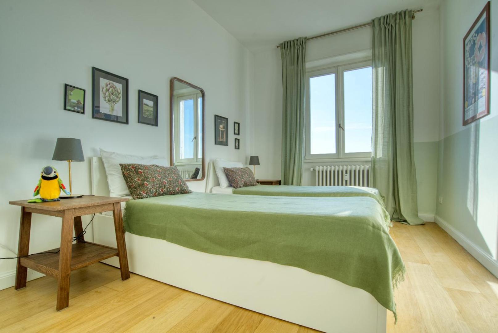 Spacious Penthouse With Panoramic Terrace - 20 Minutes From Duomo Apartamento