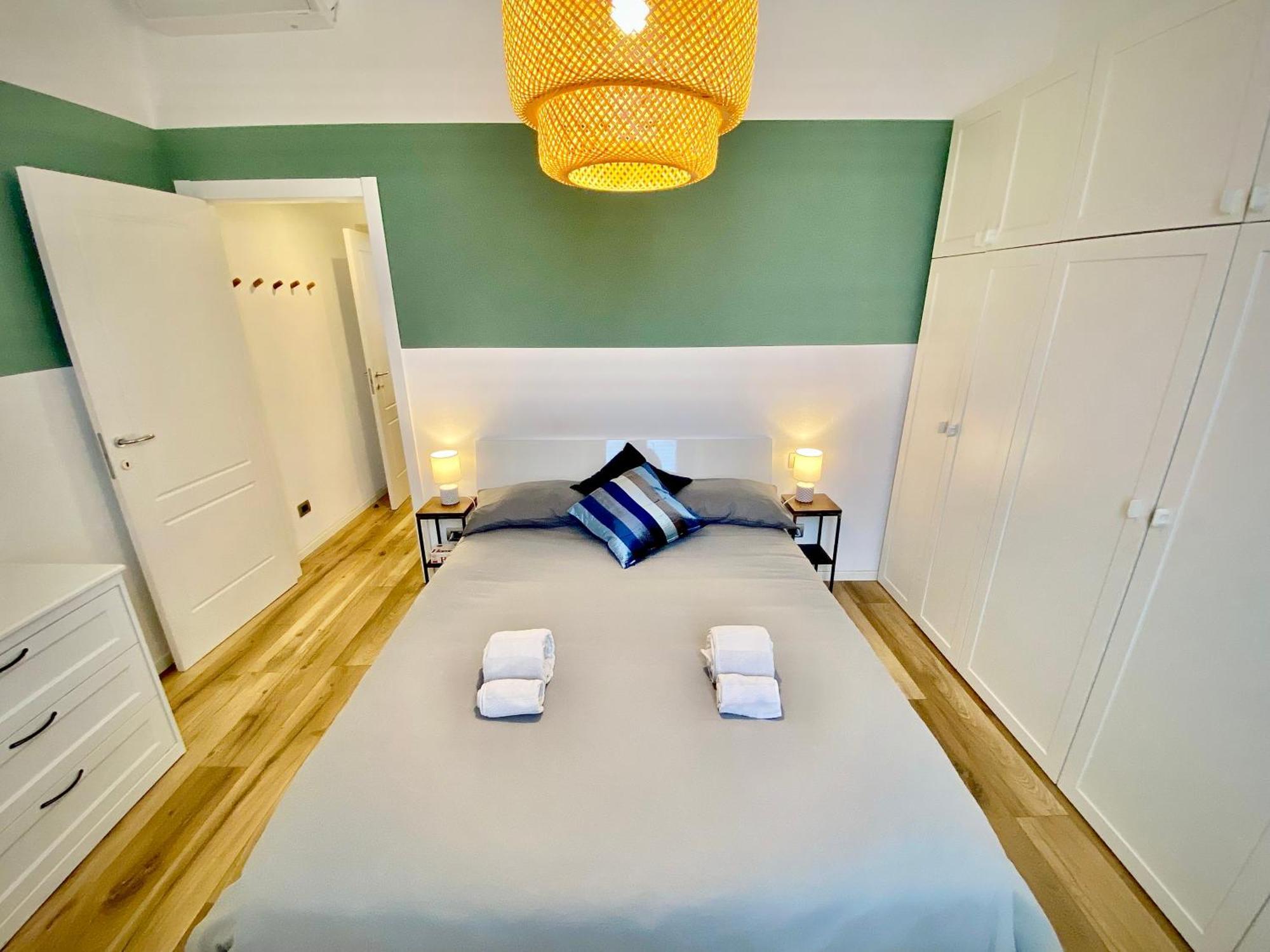 Moda P. Romana Apartment Milan