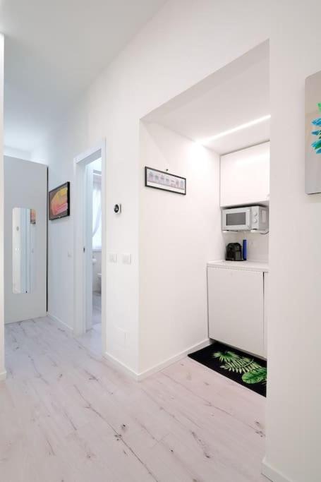 Suite-6 Centro-porta Romana Apartment *