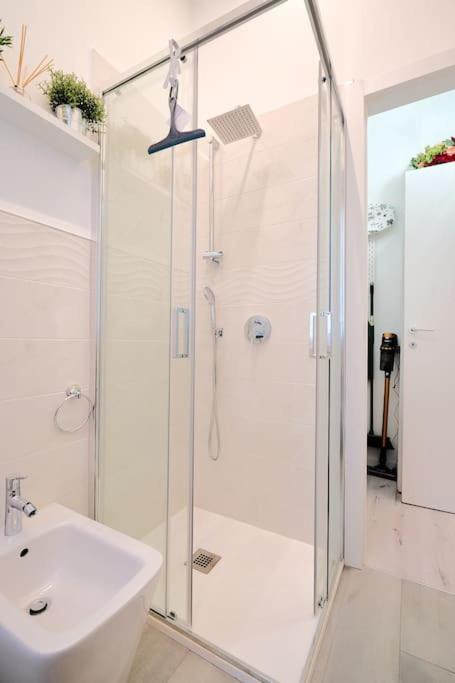 Suite-6 Centro-porta Romana Apartment *