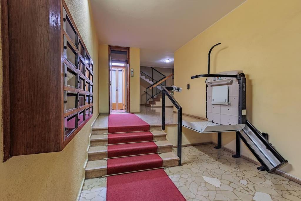 Stylish And Perfect Place For Families And Friends Milão