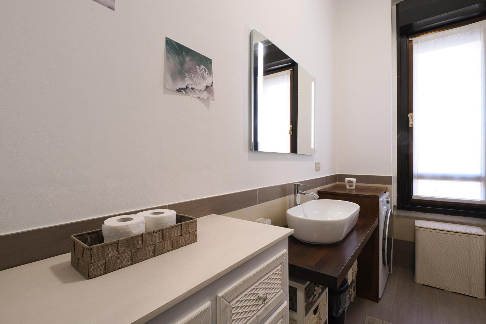 Apartment Mila Via Lecco Milan
