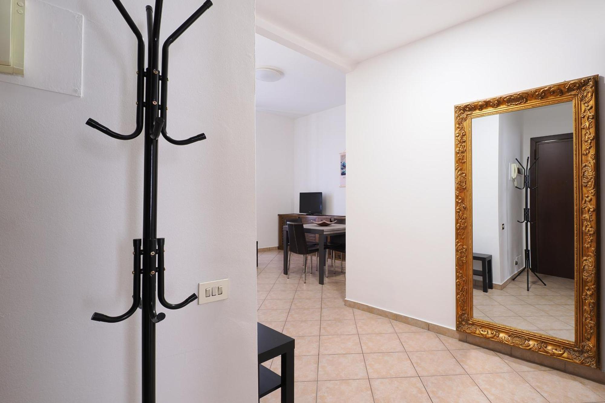 Apartment Mila Via Lecco Milan