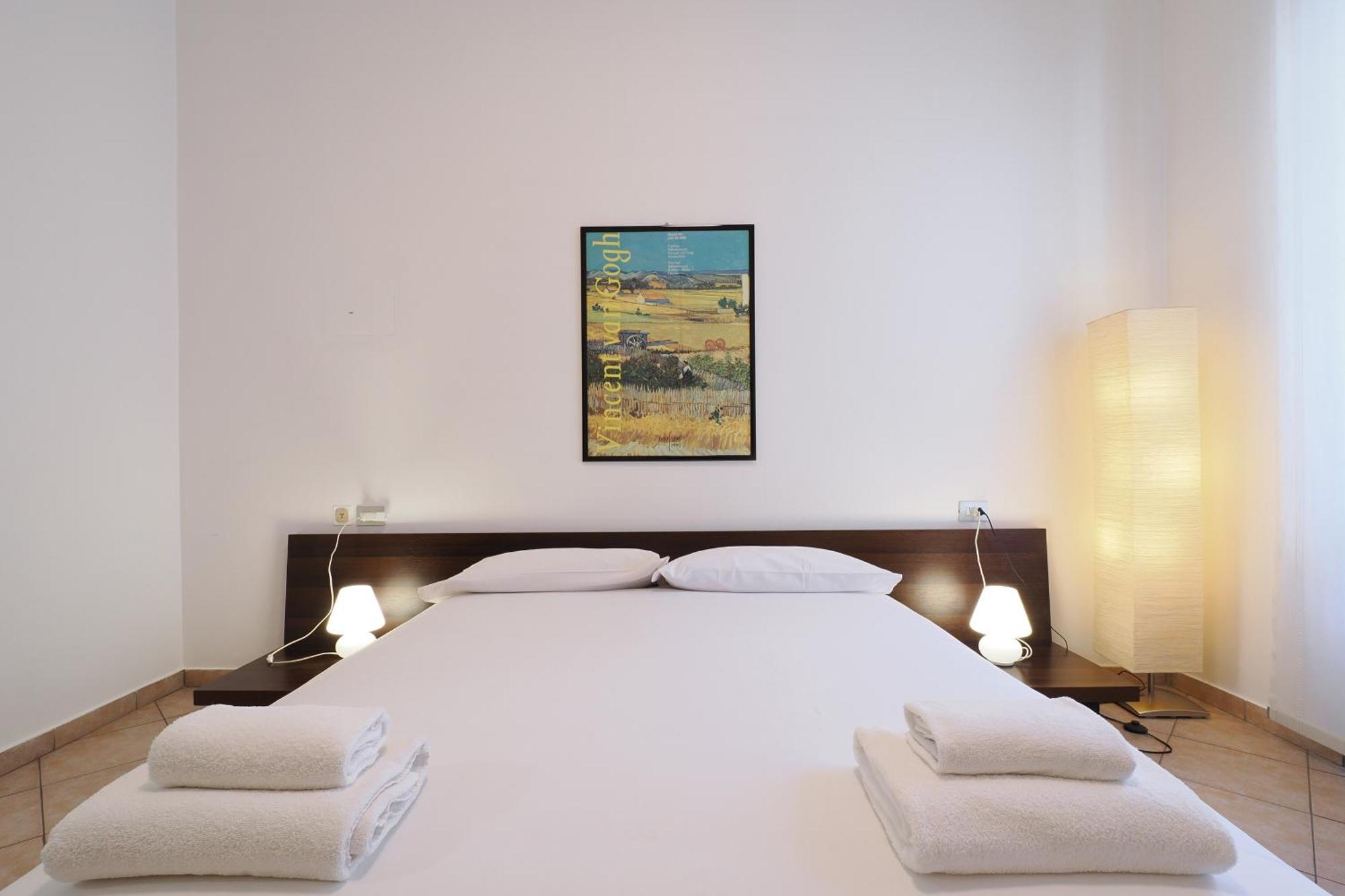 Apartment Mila Via Lecco *
