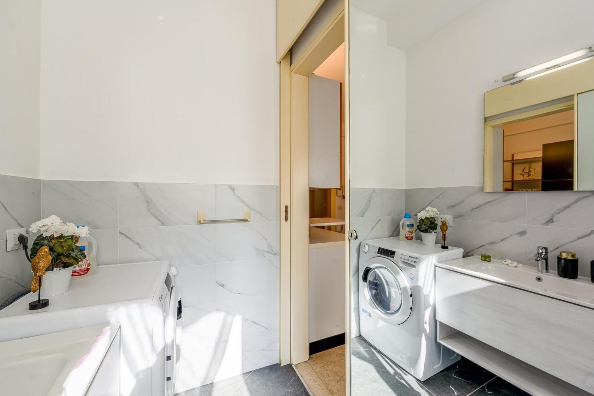 Chic Living - Porta Venezia Apartment
