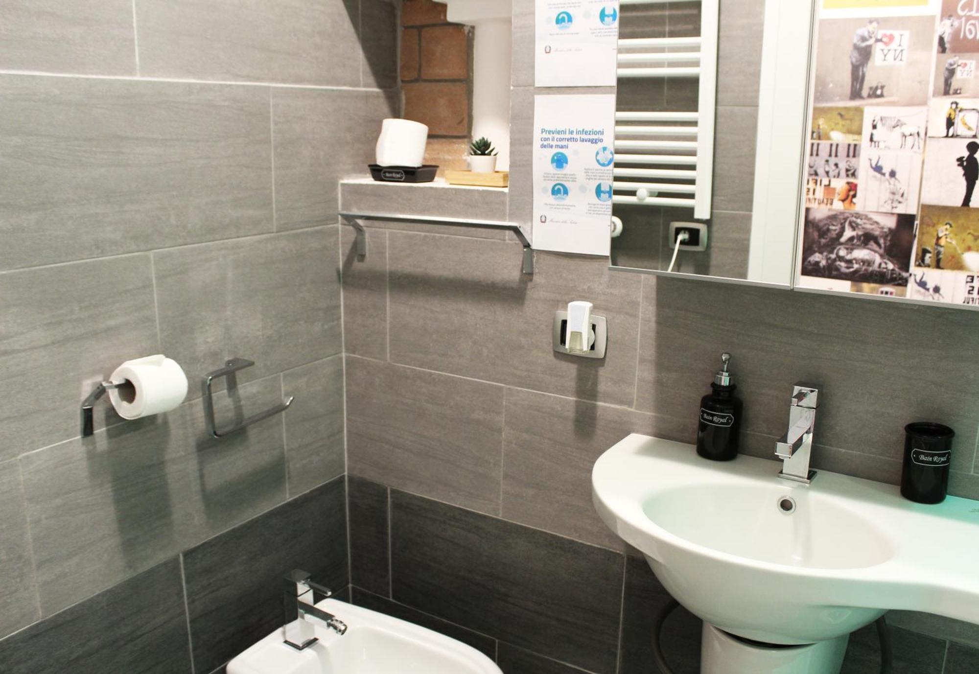 Bed & Breakfast Bb Navigli *