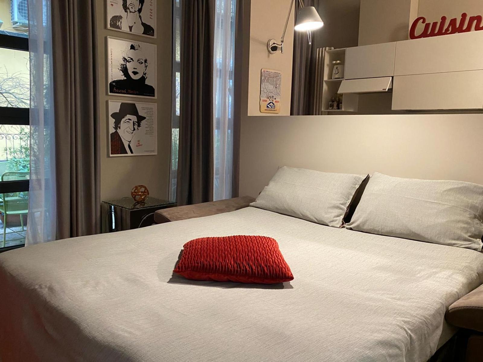 Navigli Lombardini 8 * Milan