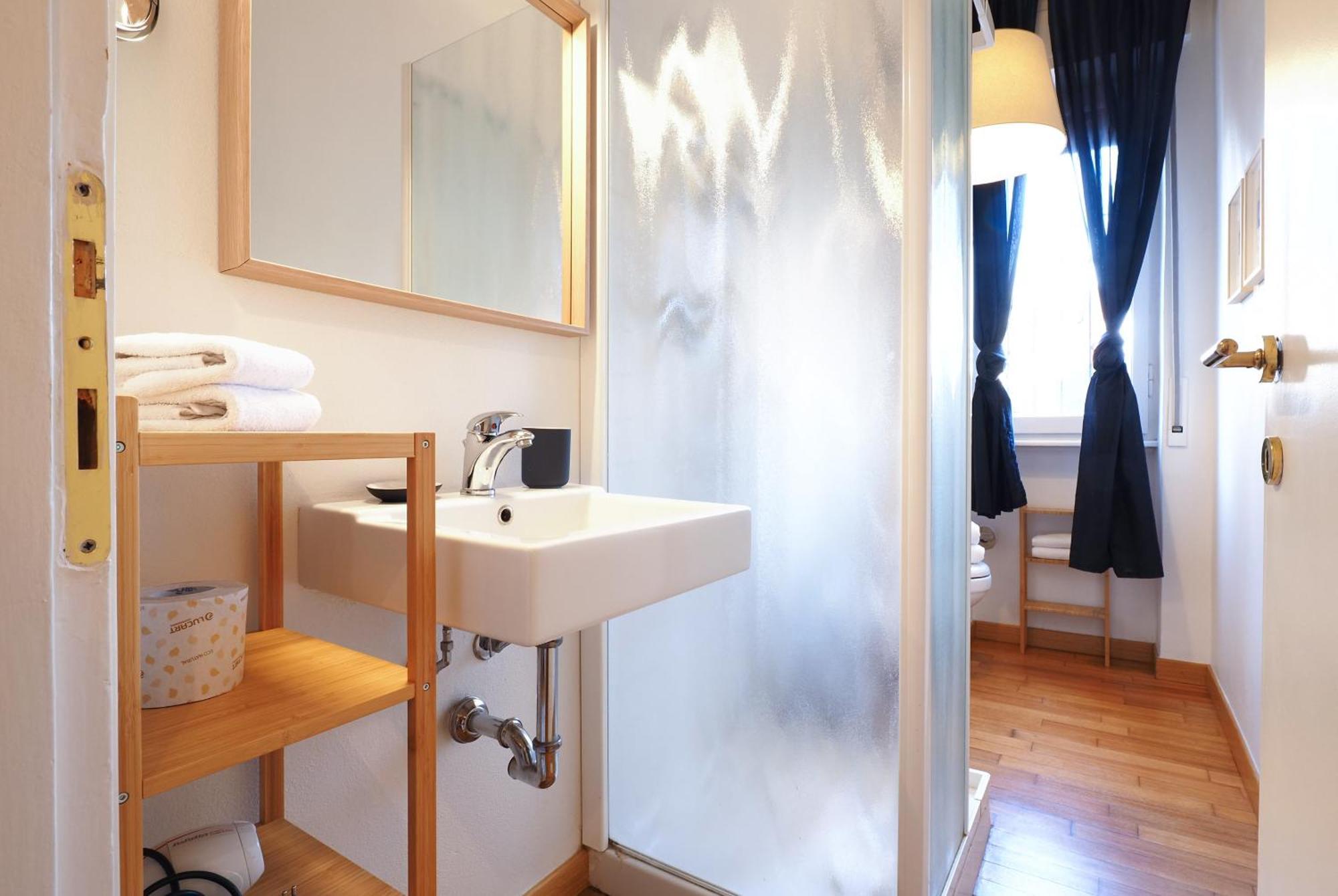 Contempora - Bilocale Sempione 12 Milan