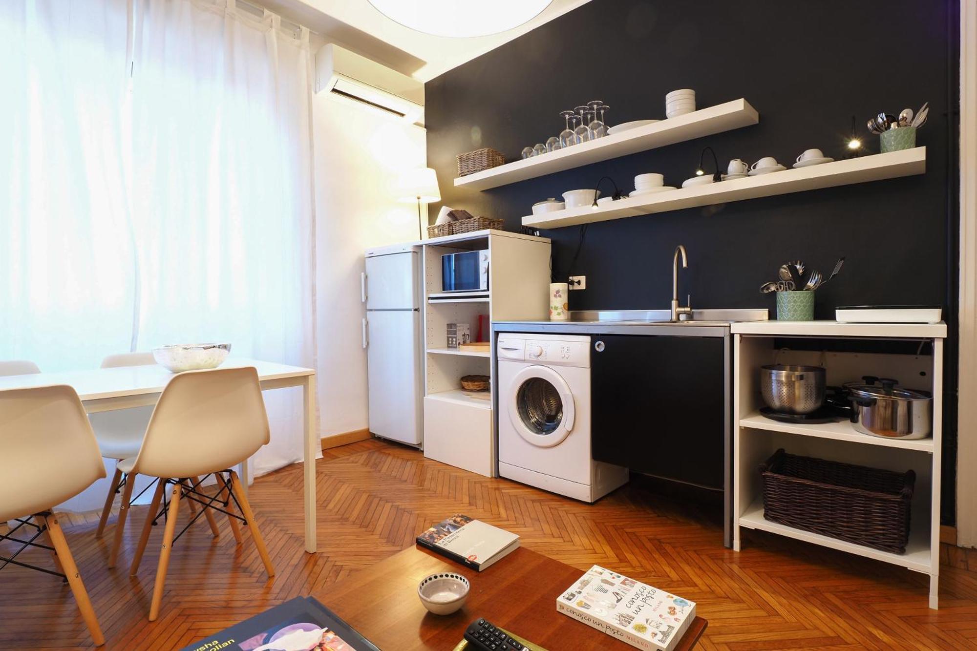 Contempora - Bilocale Sempione 12 * Milan