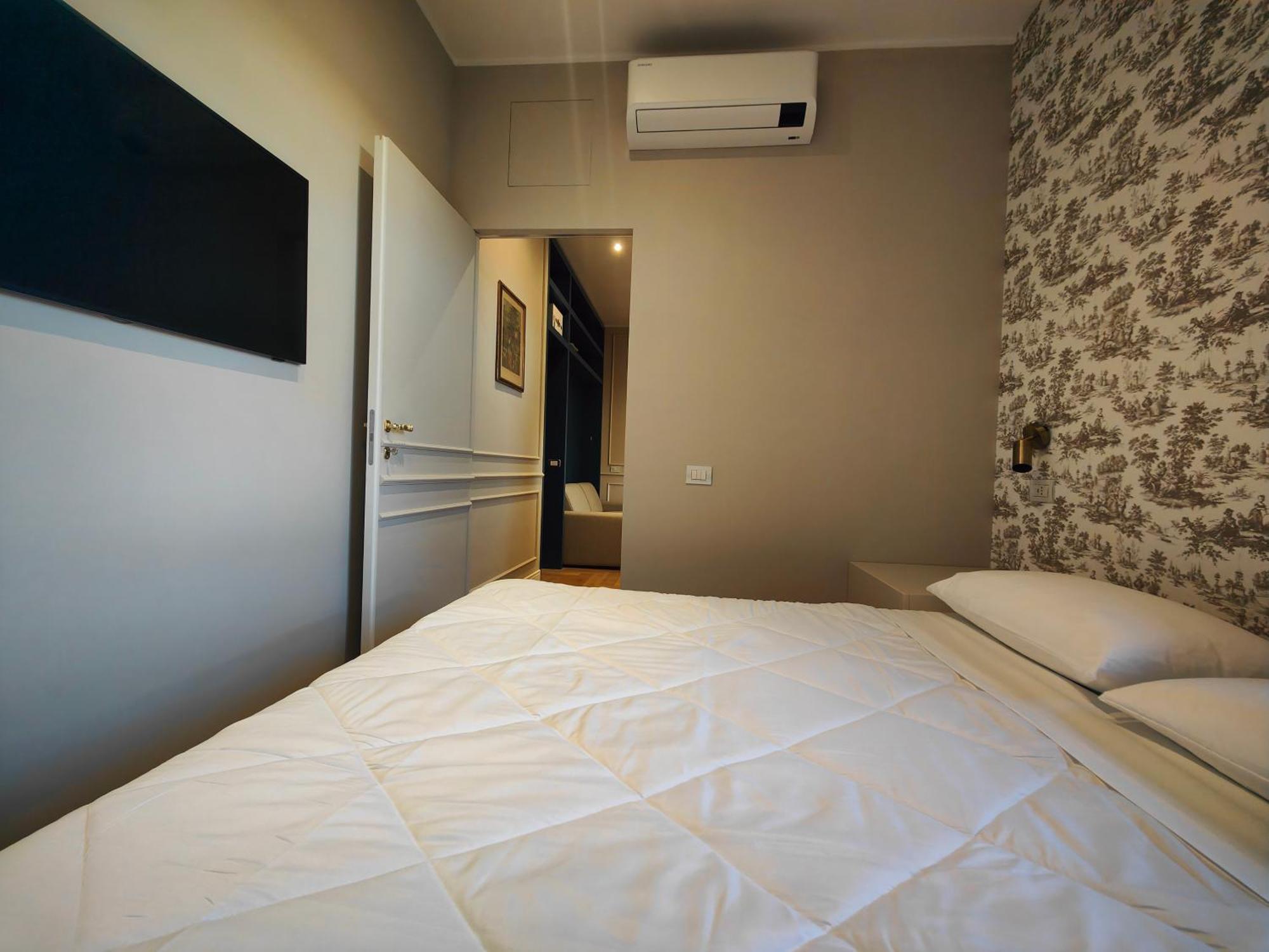 Ottoboni 2a Luxury Penthouse Apartment Milan