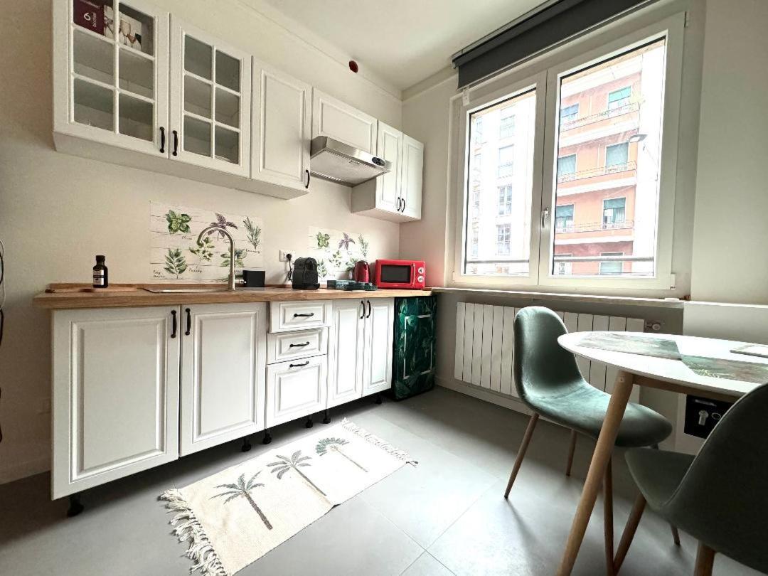 Rainbow Flat- Monolocale Luminoso Apartamento