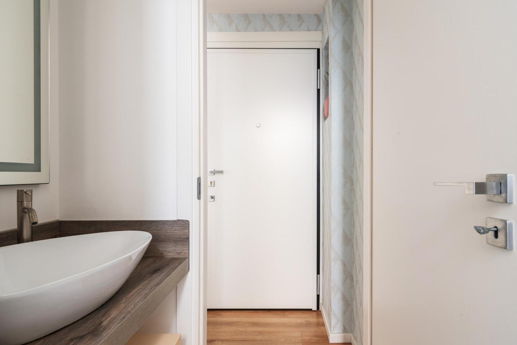 Nuovo Bilocale Appena Ristrutturato Vicino Darsena Apartment Milan