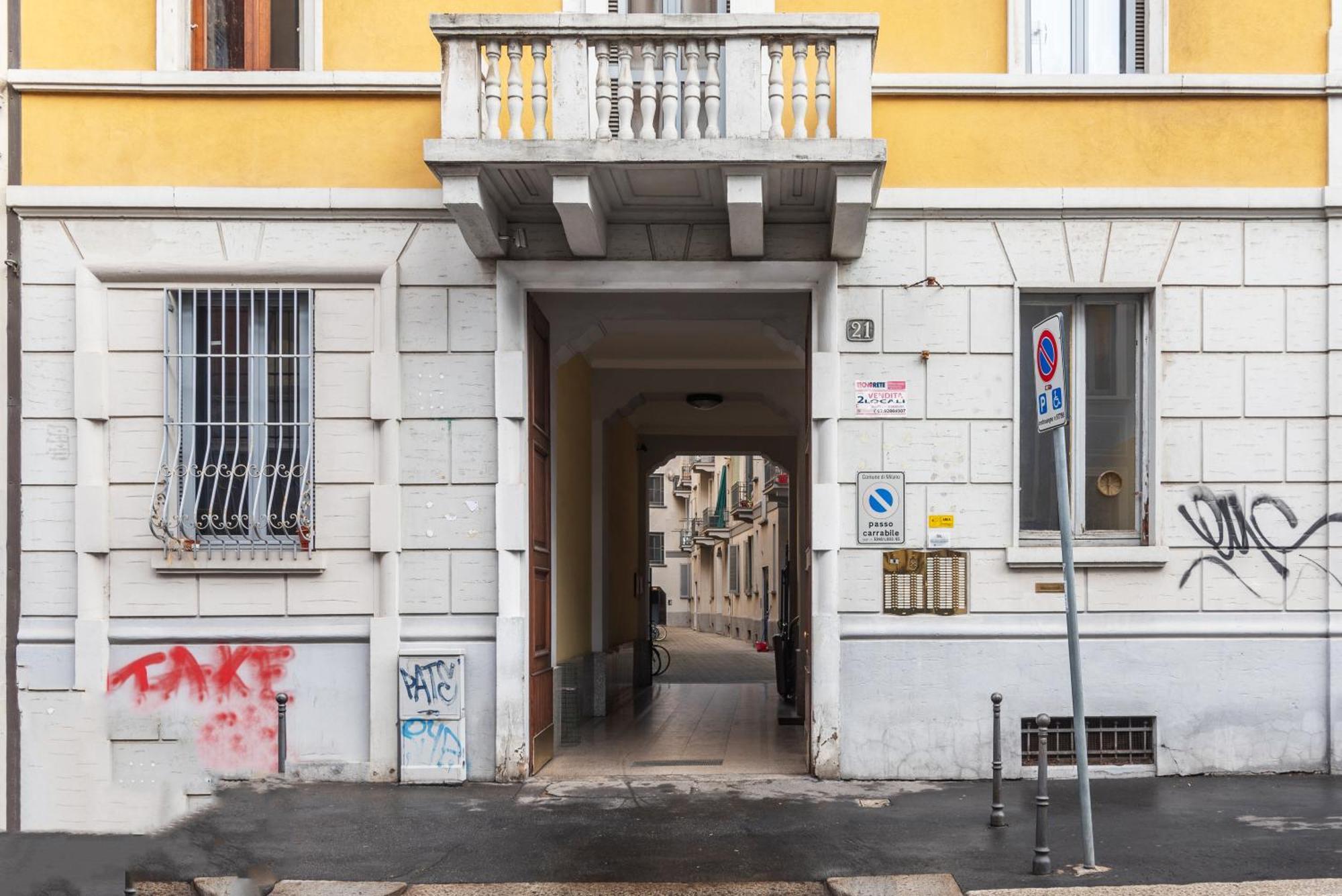 Appartamento Nuovo Bilocale Appena Ristrutturato Vicino Darsena *