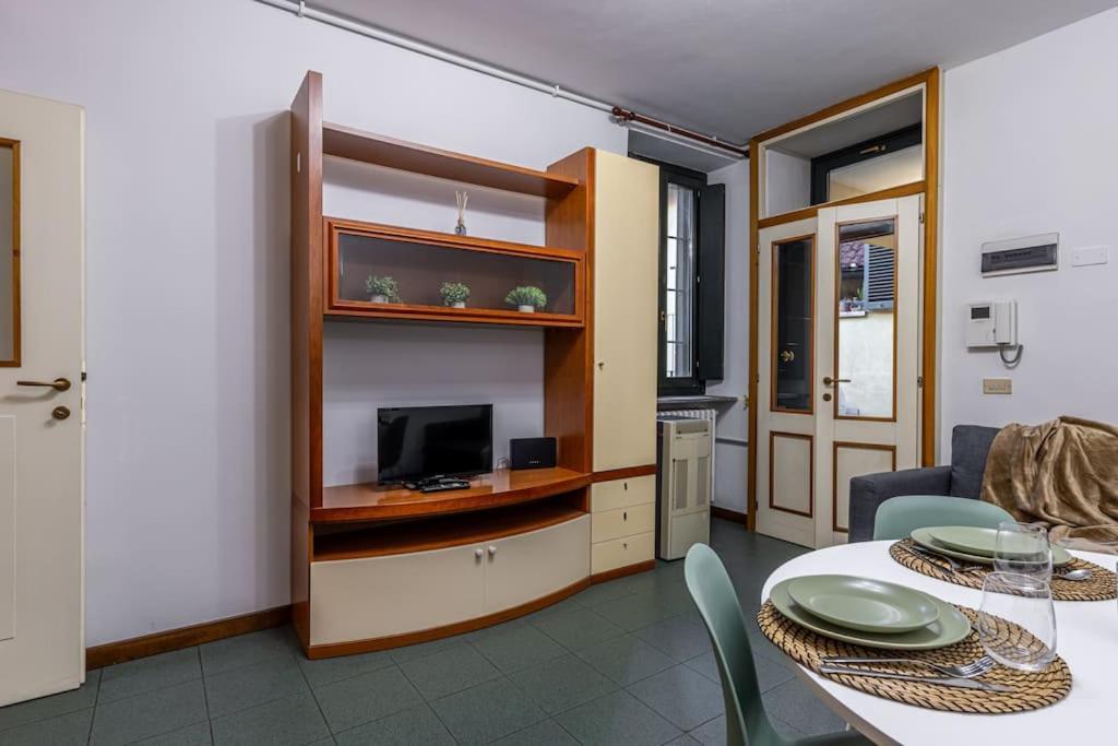 Apartment Close To Duomo Lovely City Center Flat