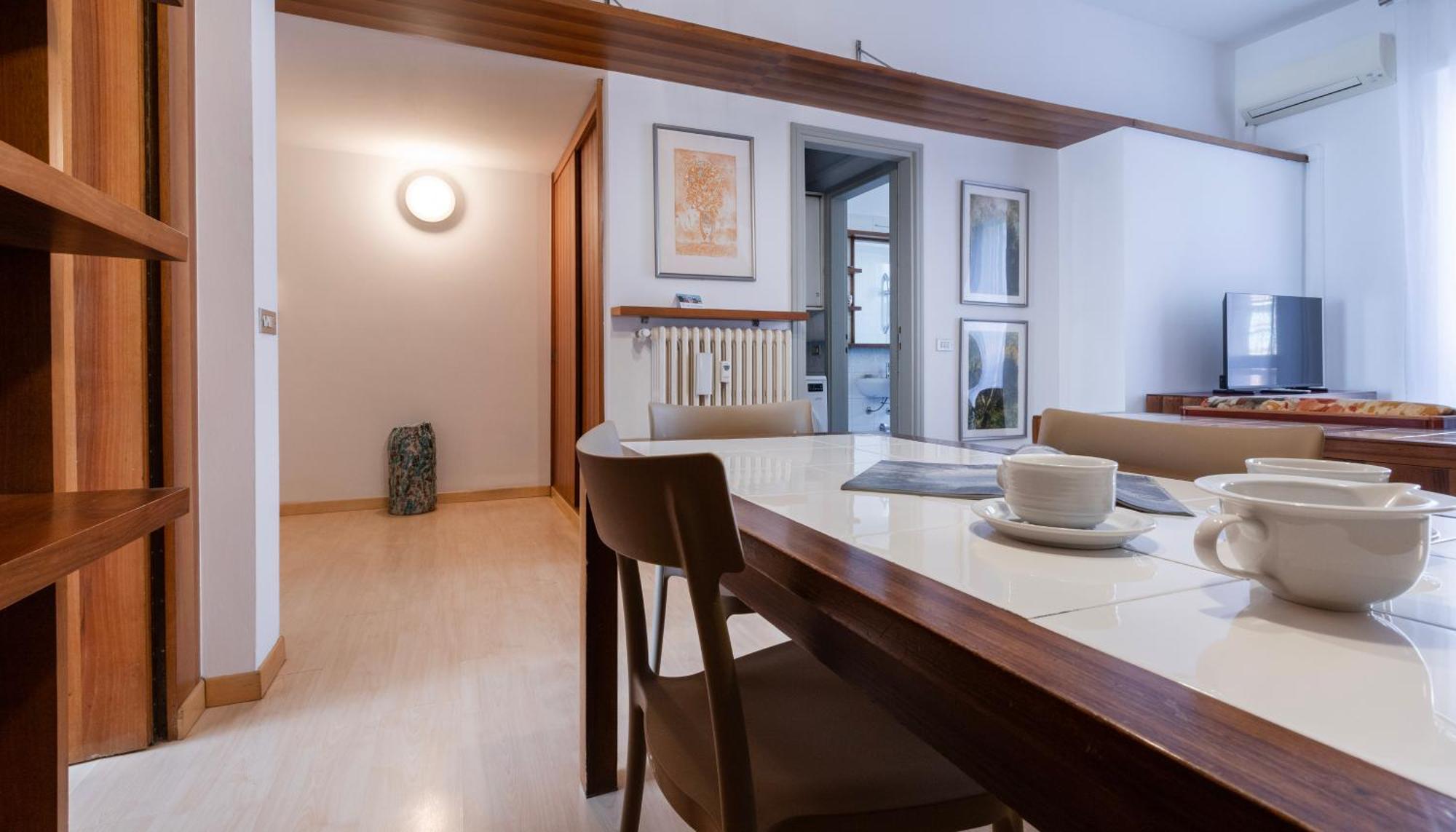 Italianway - Eschilo 5 * Milan