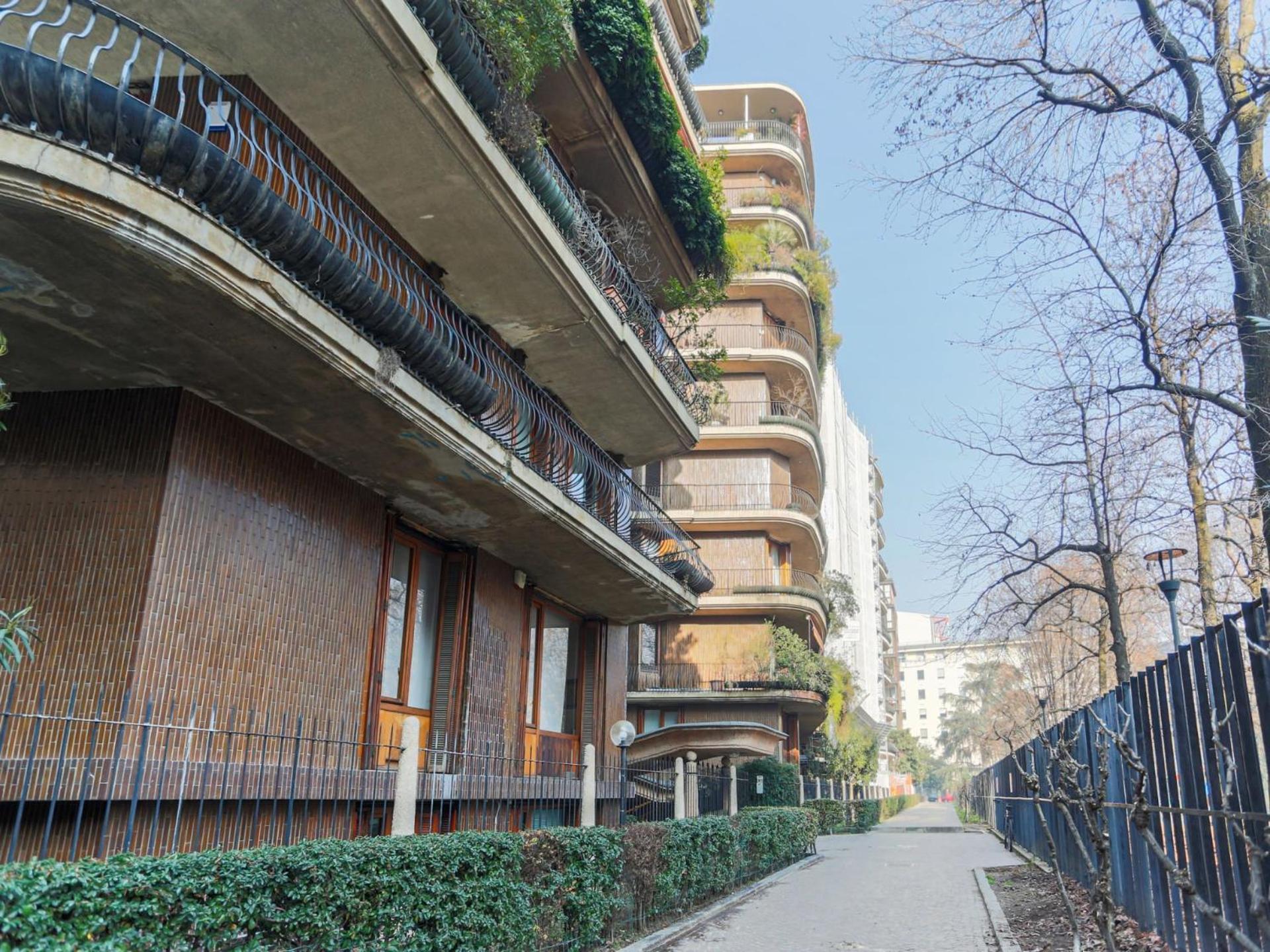 The Rent - One-bedroom Near Crocetta Apartment