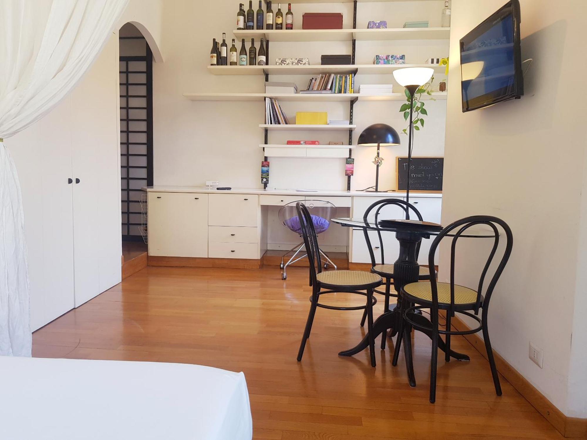 Bright Sarpi - Moscova Apartment *