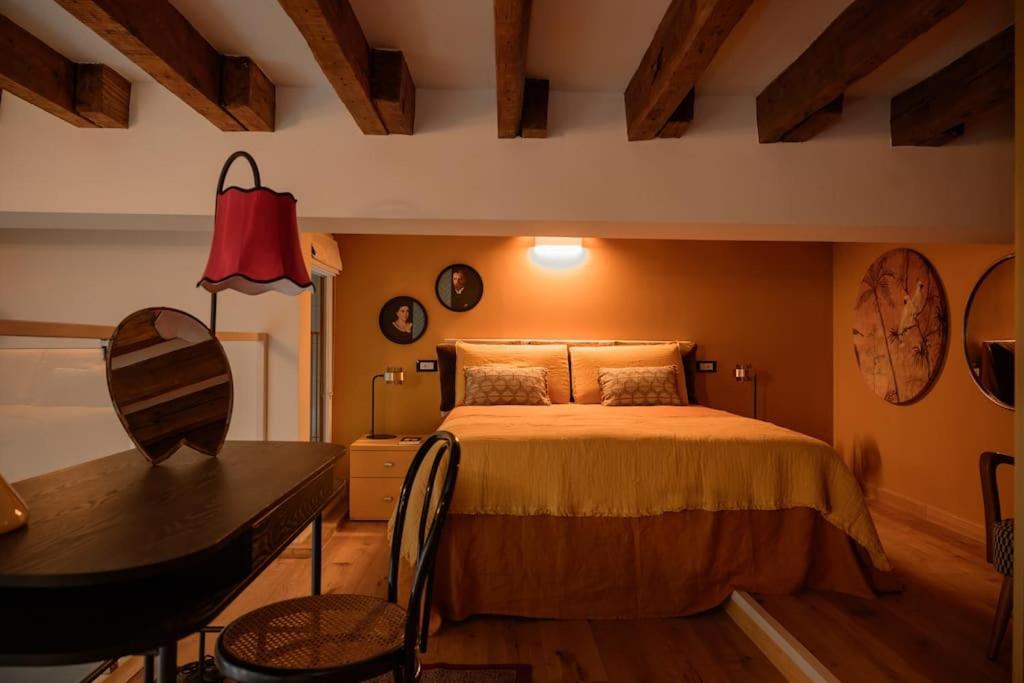 Apartment The Yellow - Luxury Loft In The Center Of Milan