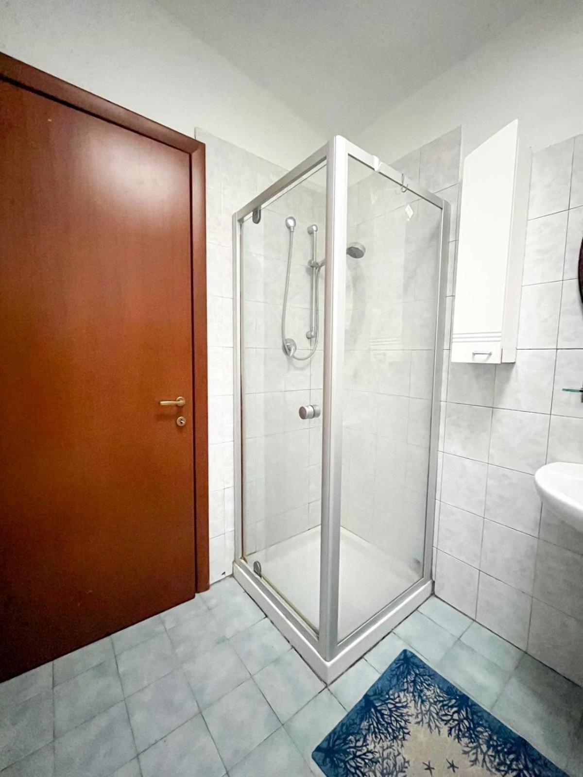 Rose Apartment