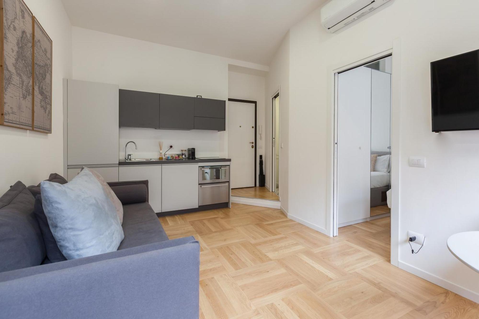 S Agostino - Porta Genova Milan
