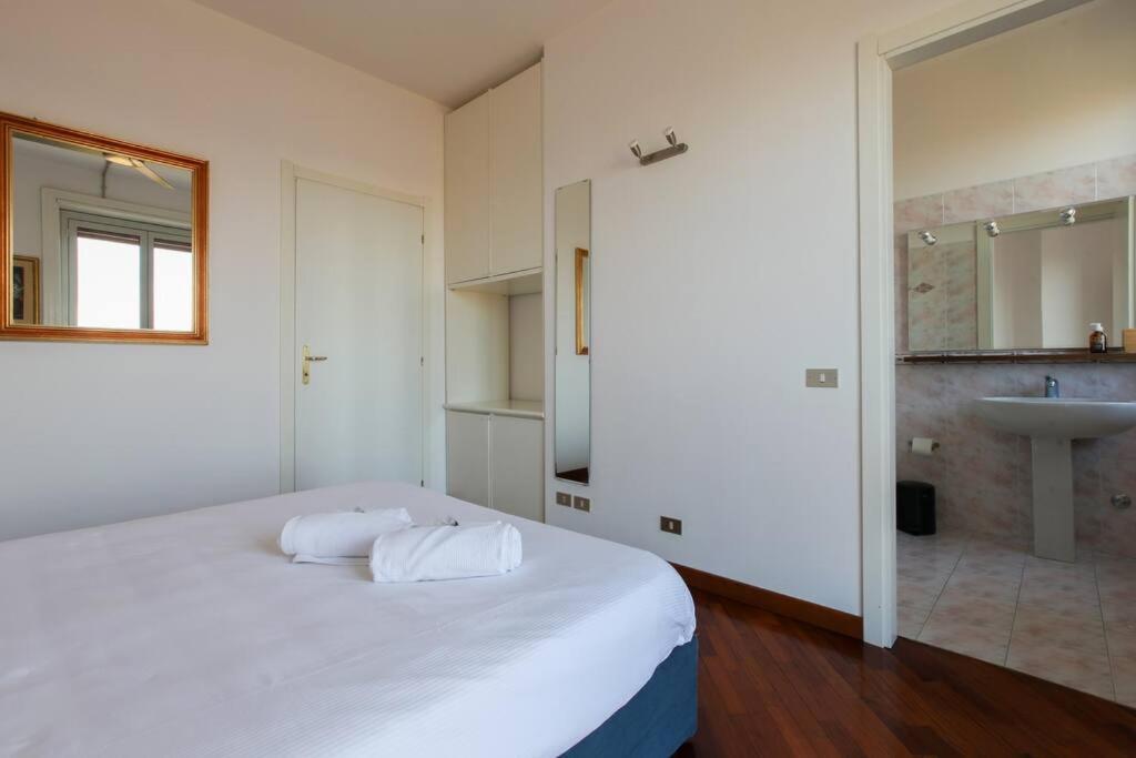 Hacca Collection - Isola 1br Milan
