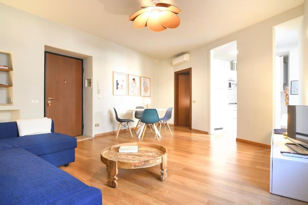 Porta Genova Bilocale Di Charme Apartamento Milão