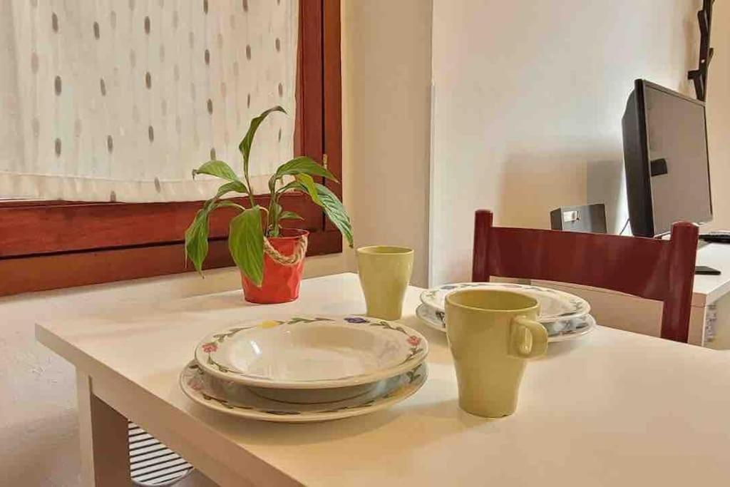 Apartment Comfortable Typical Old Style *