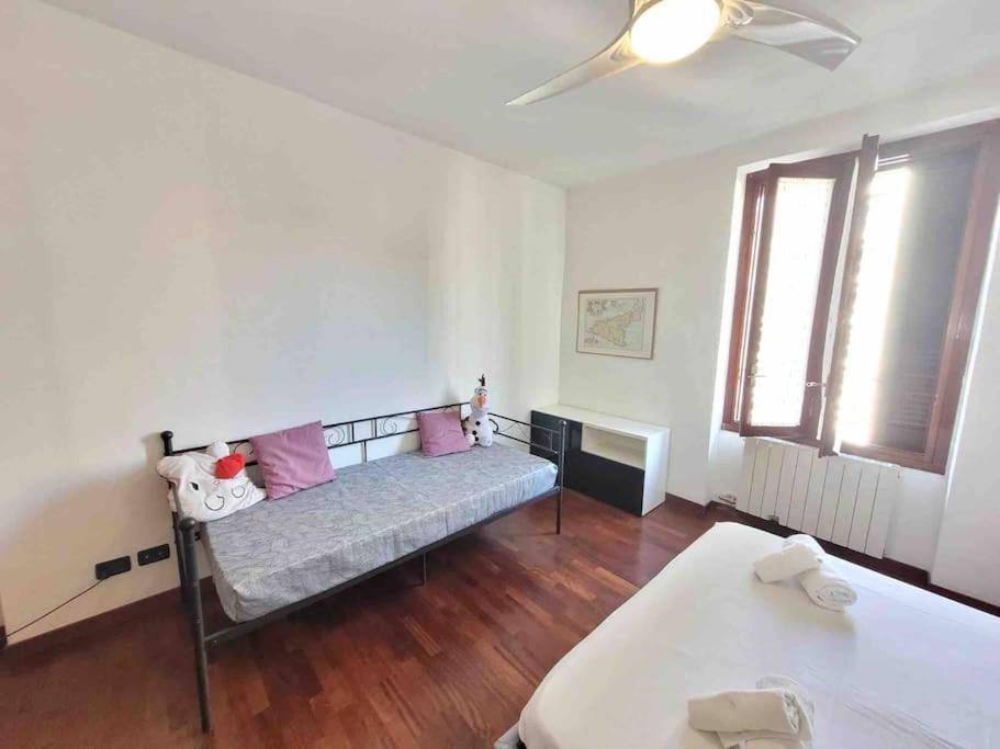 Comfortable Typical Old Style Apartment *