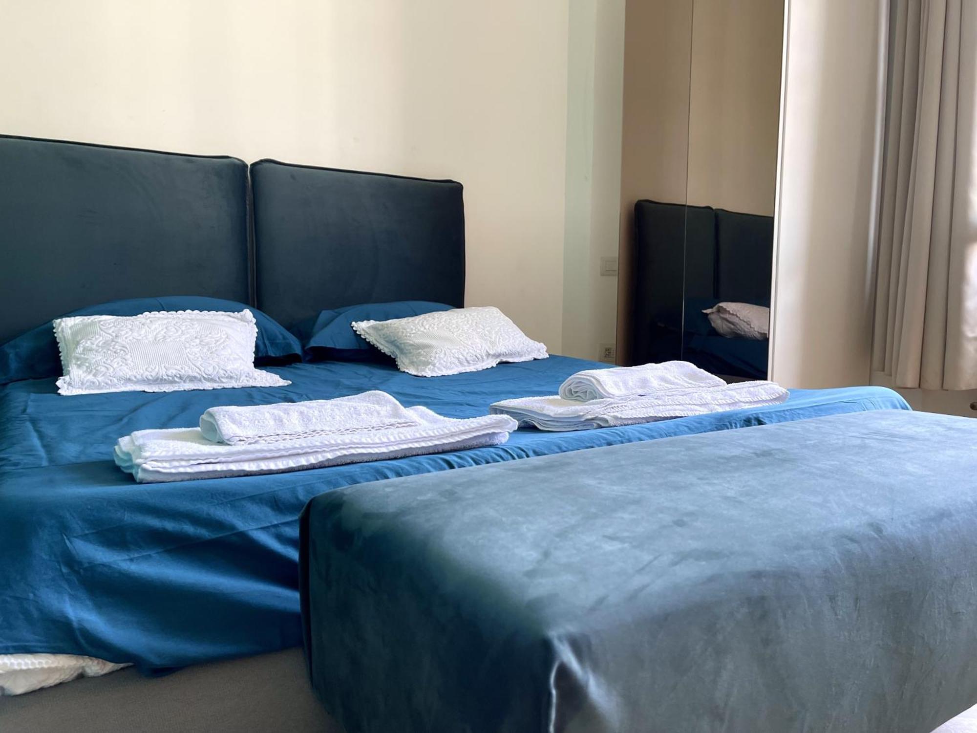Penthouse 5 Min From Duomo Di Apartment