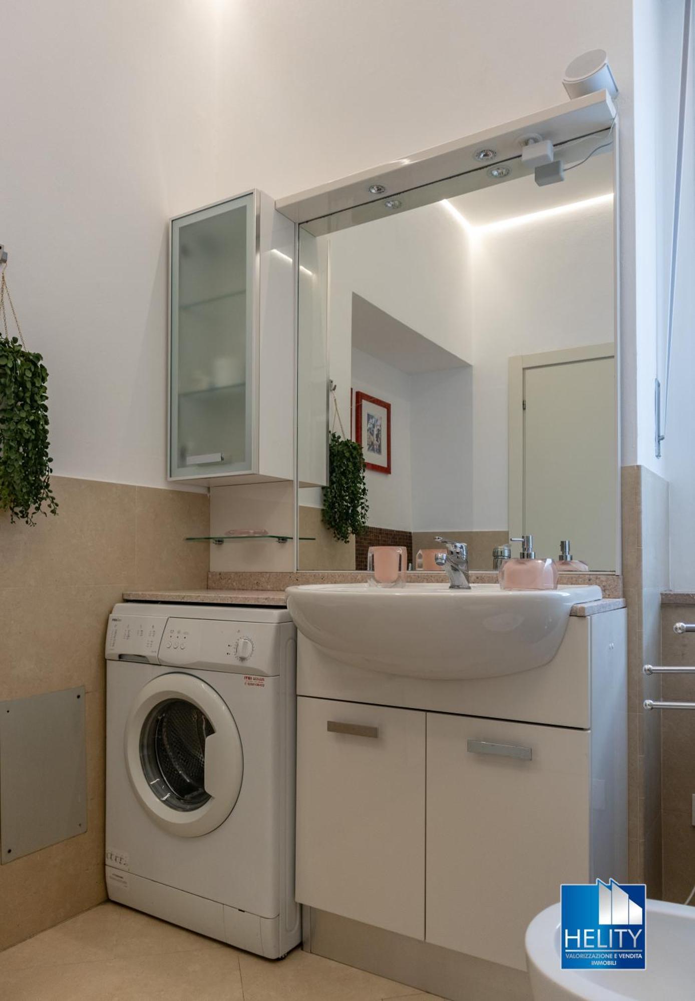 Bocconichic Penthouse* * * * * Appartamento