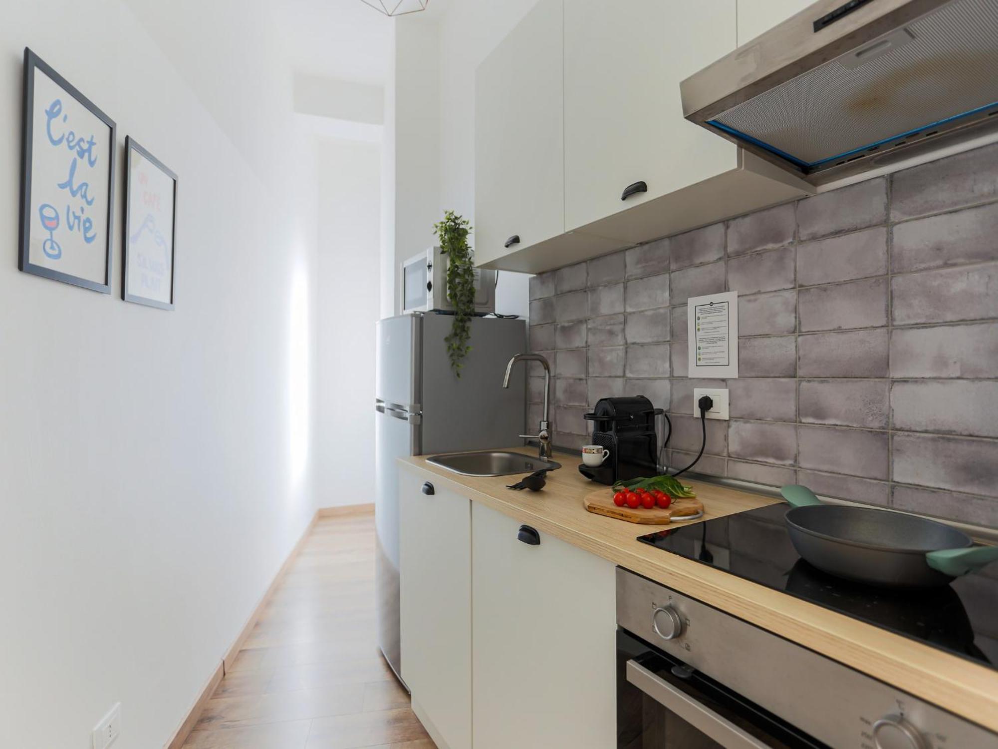 The Rent - Cozy Two-bedroom Near Colonne S Lorenzo Milan