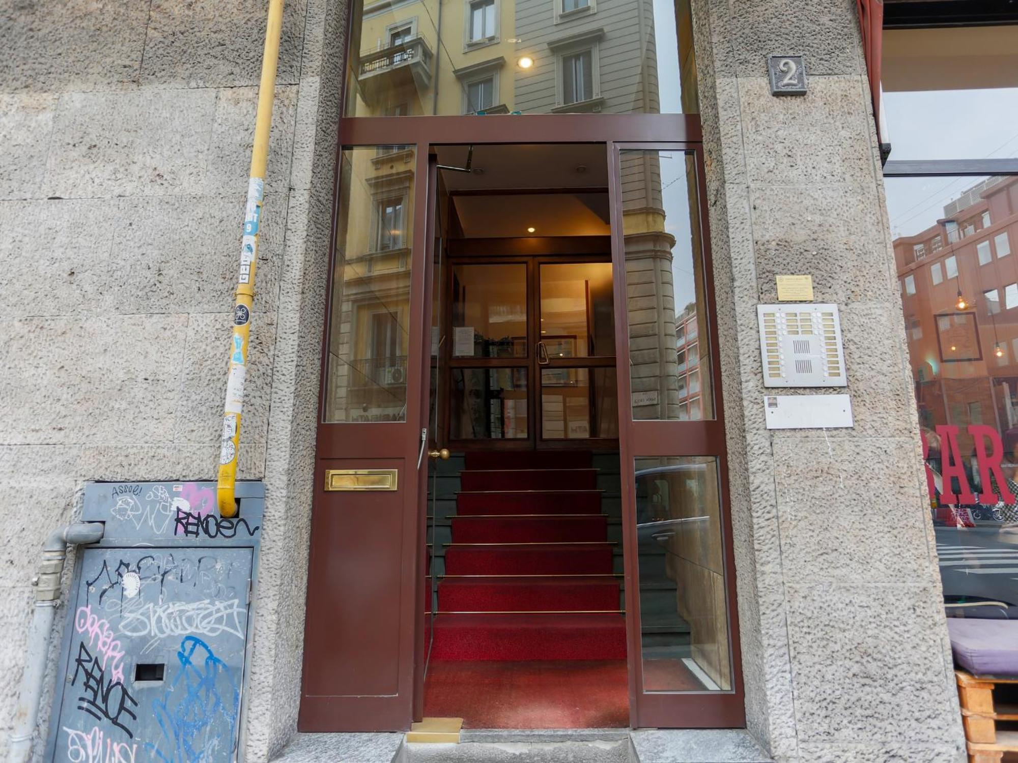 The Rent - Cozy Two-bedroom Near Colonne S Lorenzo Apartment Milan