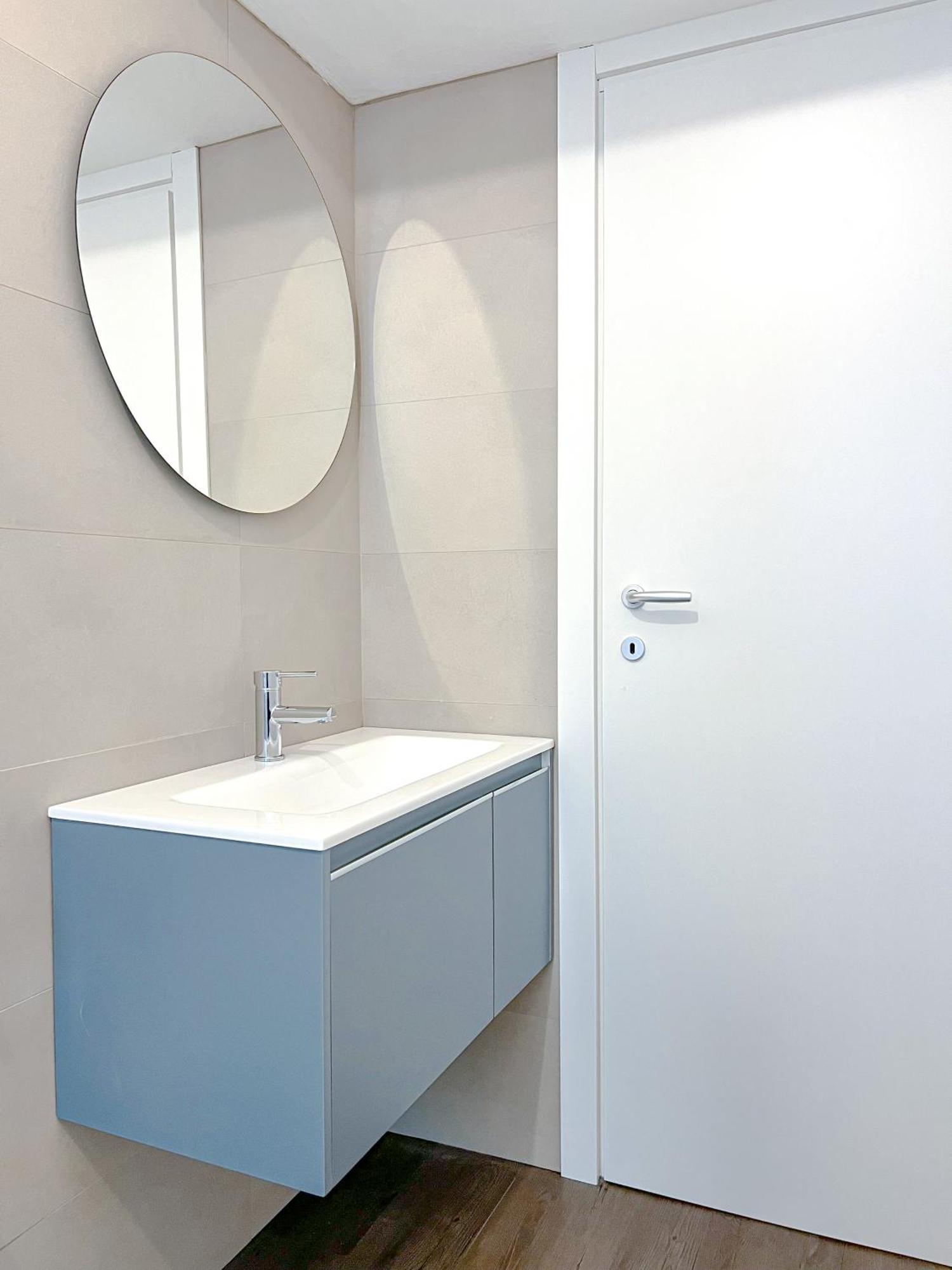 The Boutique - Navigli Canals * Milan