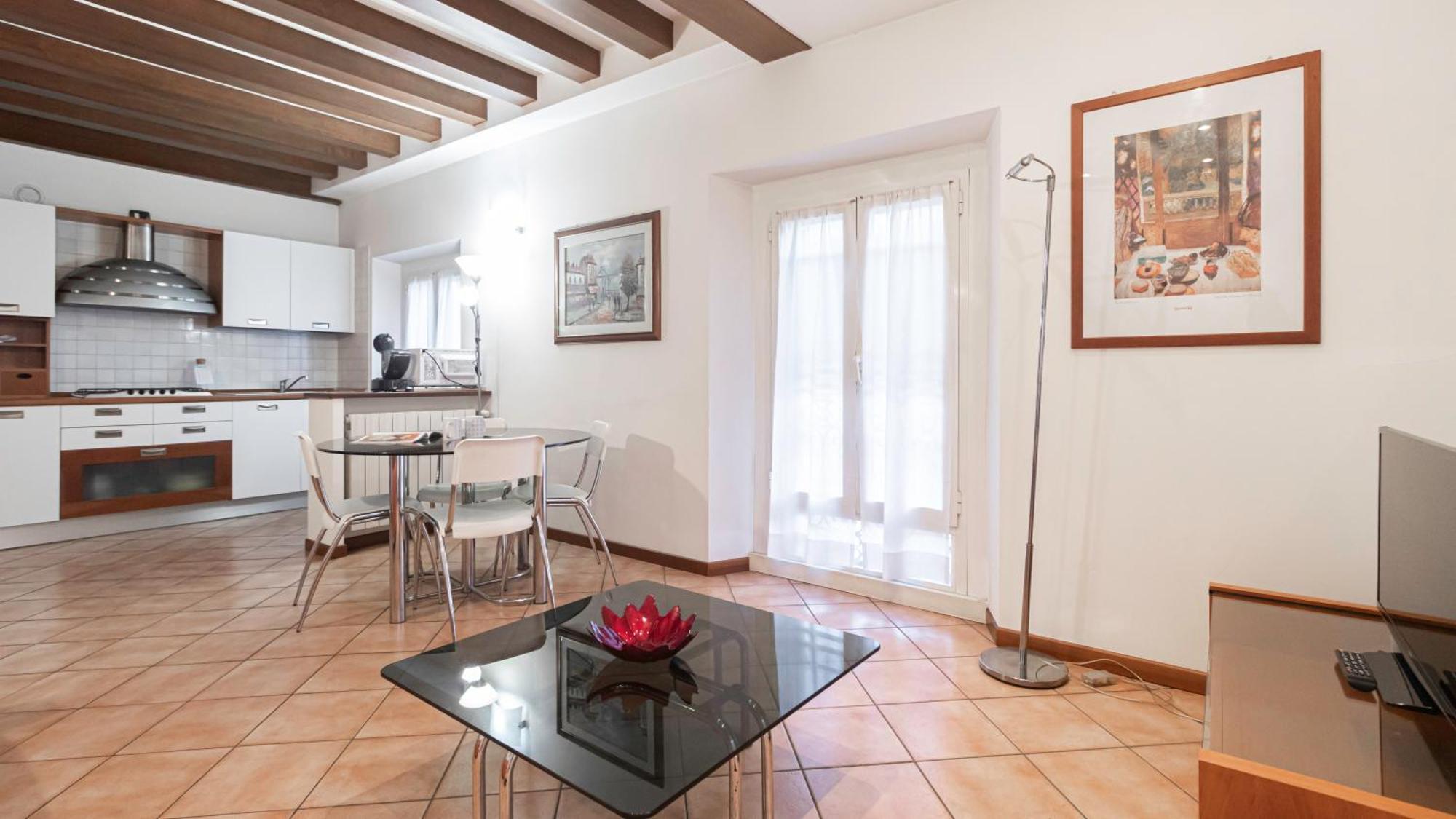 Italianway - Tadino 13 B Apartment Milan