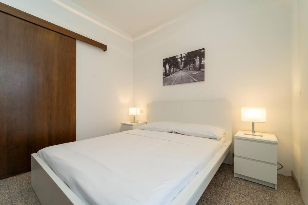 Apartment 5 Giornate Apt Con Terrazzo E Garage Privato Milan