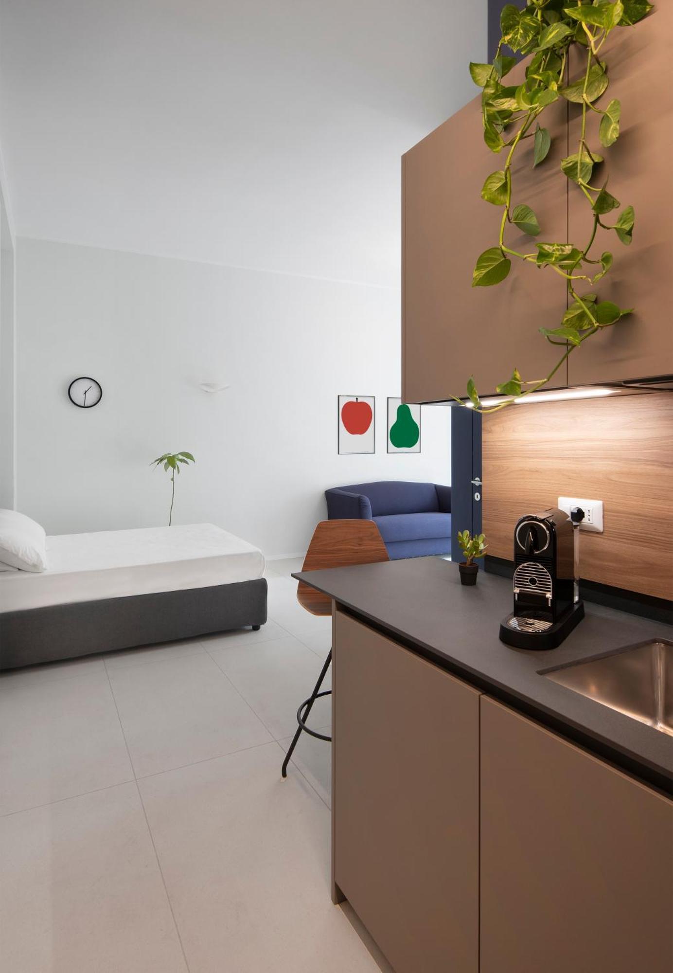 Apartment Station