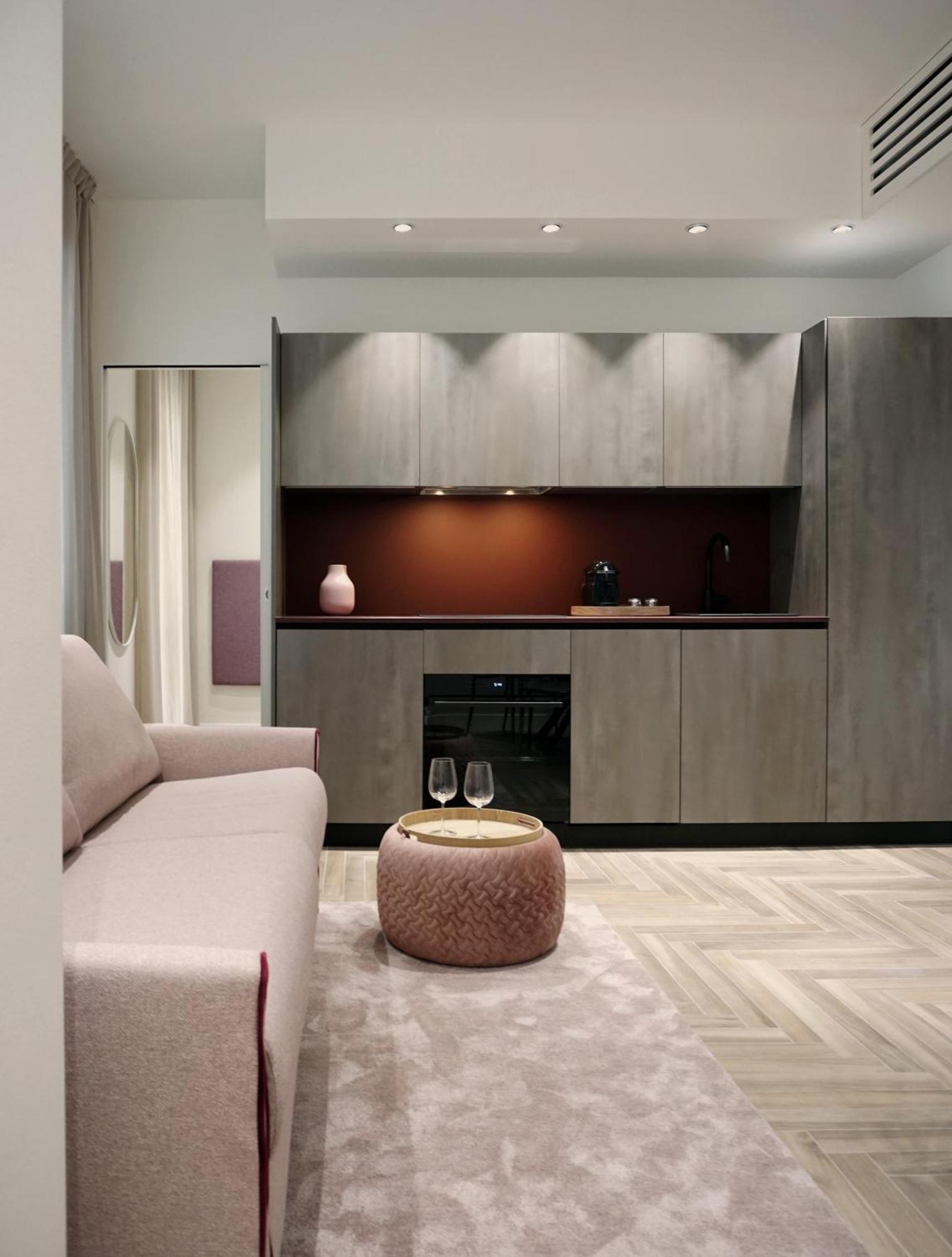Yls Luxury 2 Milan