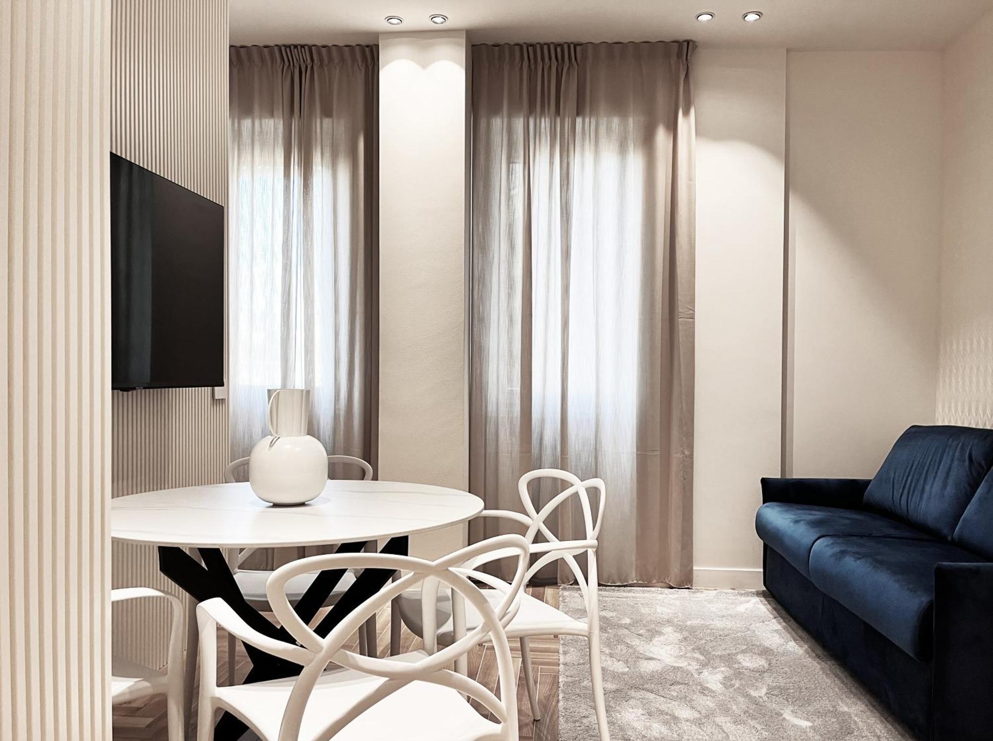 Yls Luxury 2 Milan